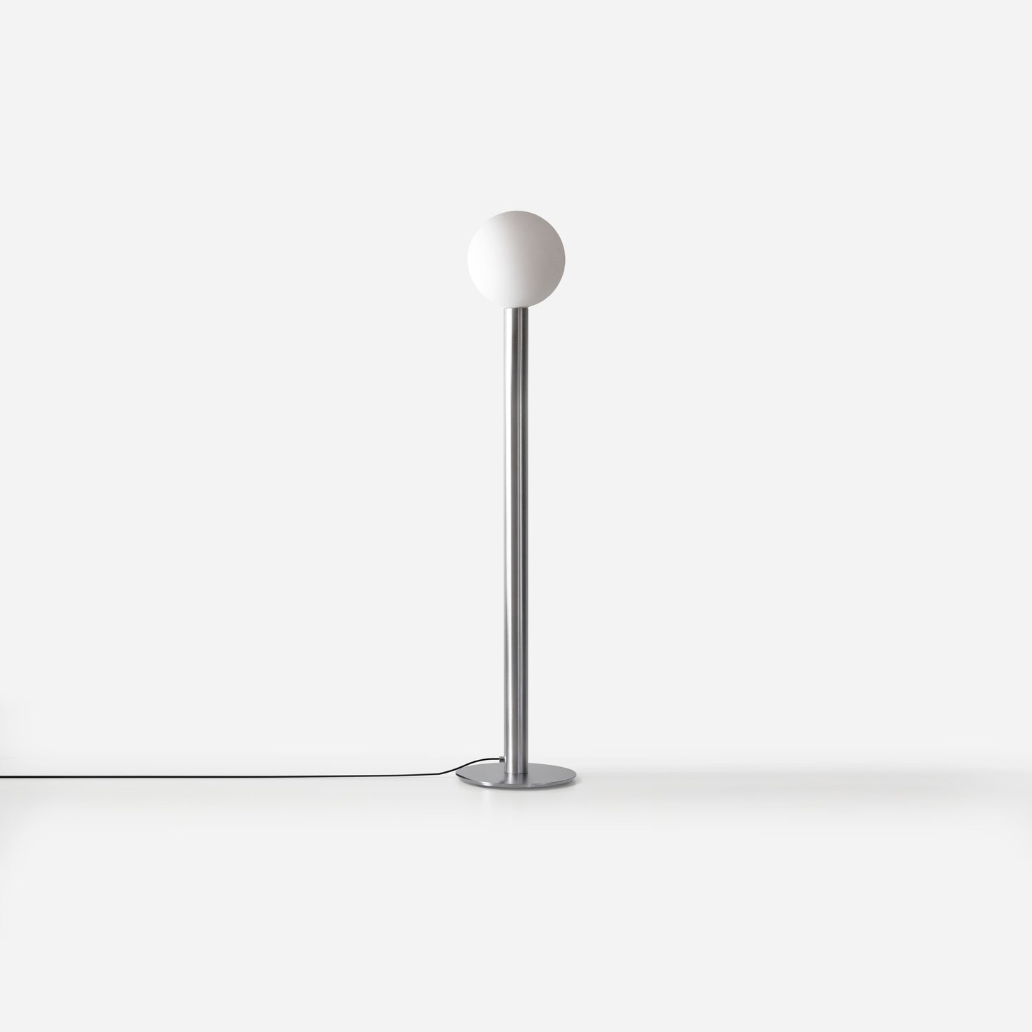 Nil: Floor Lamp