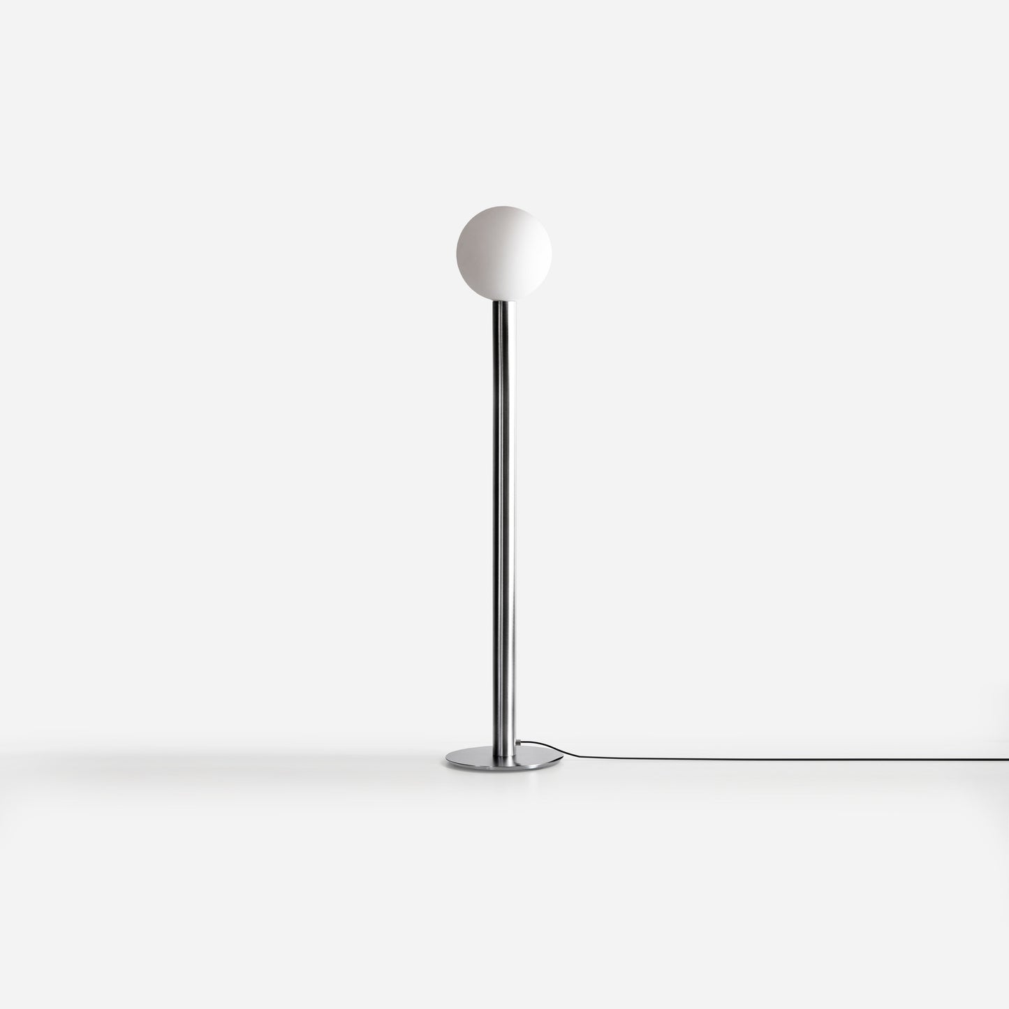 Nil: Floor Lamp