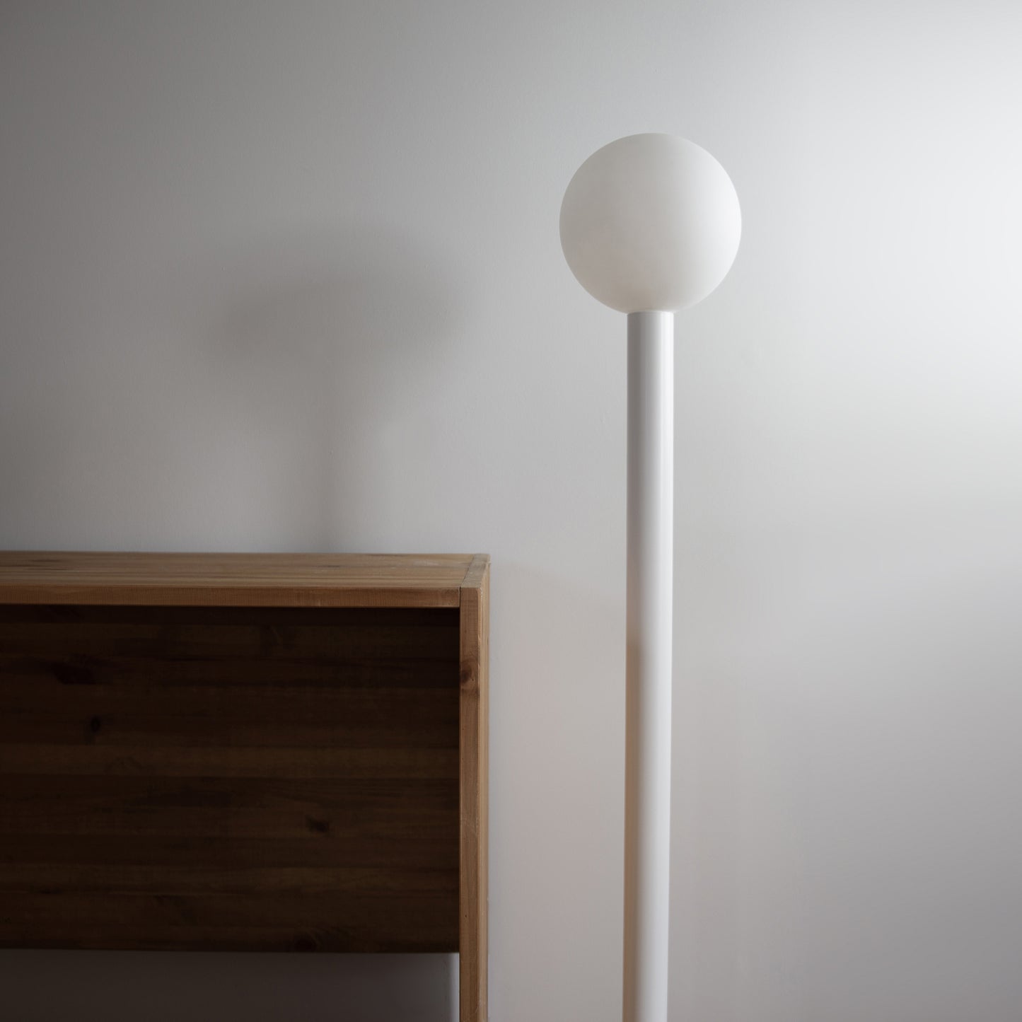 Nil: Floor Lamp