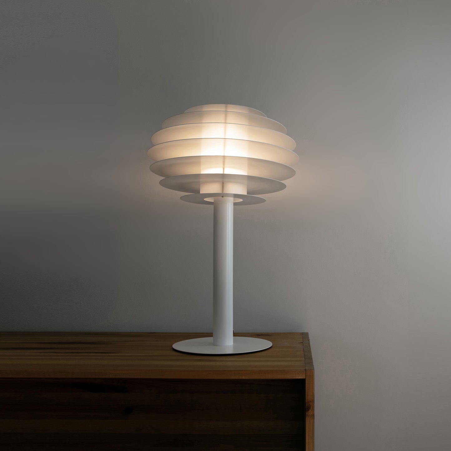 Rota: Table Lamp
