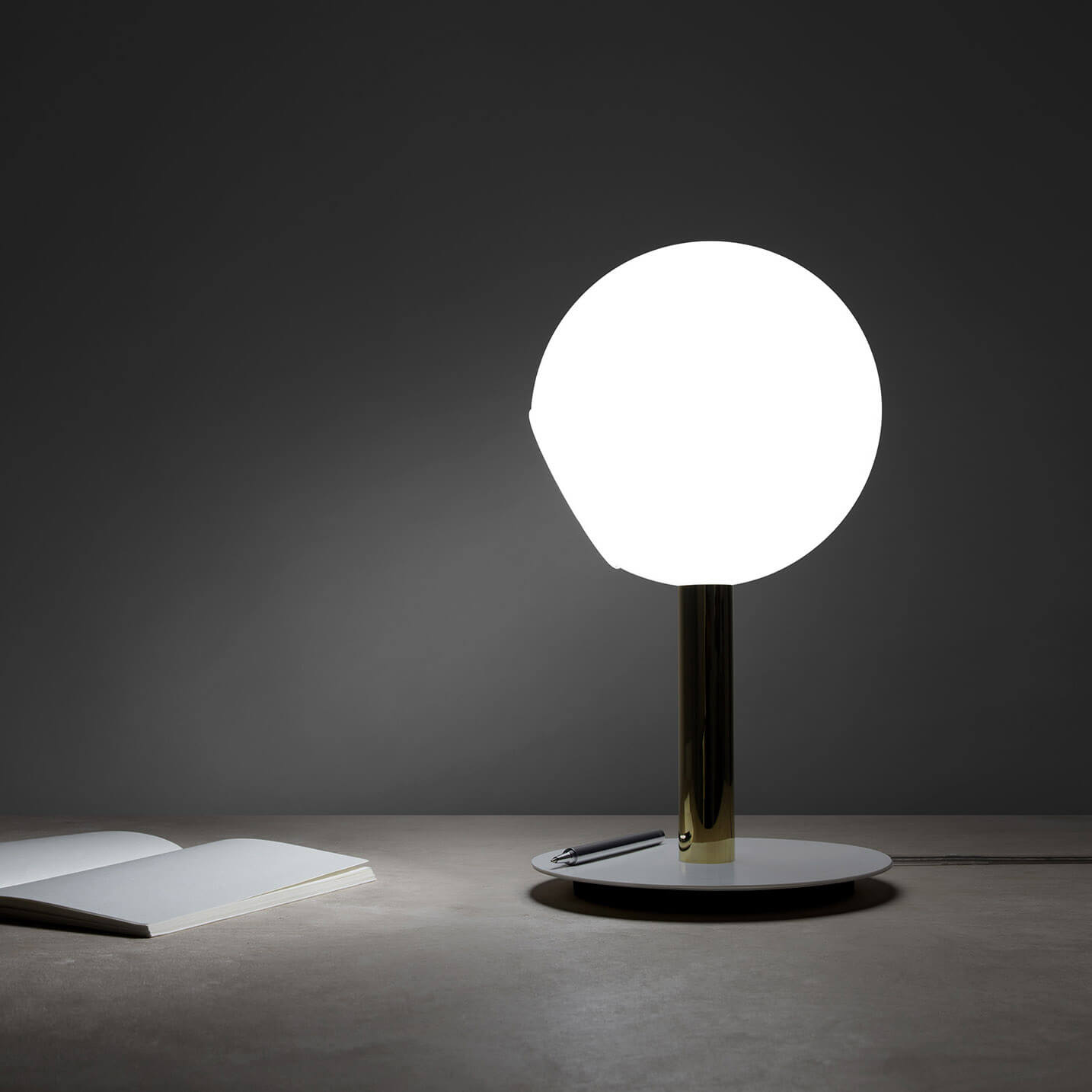Stem Table Lamp - Minimalux