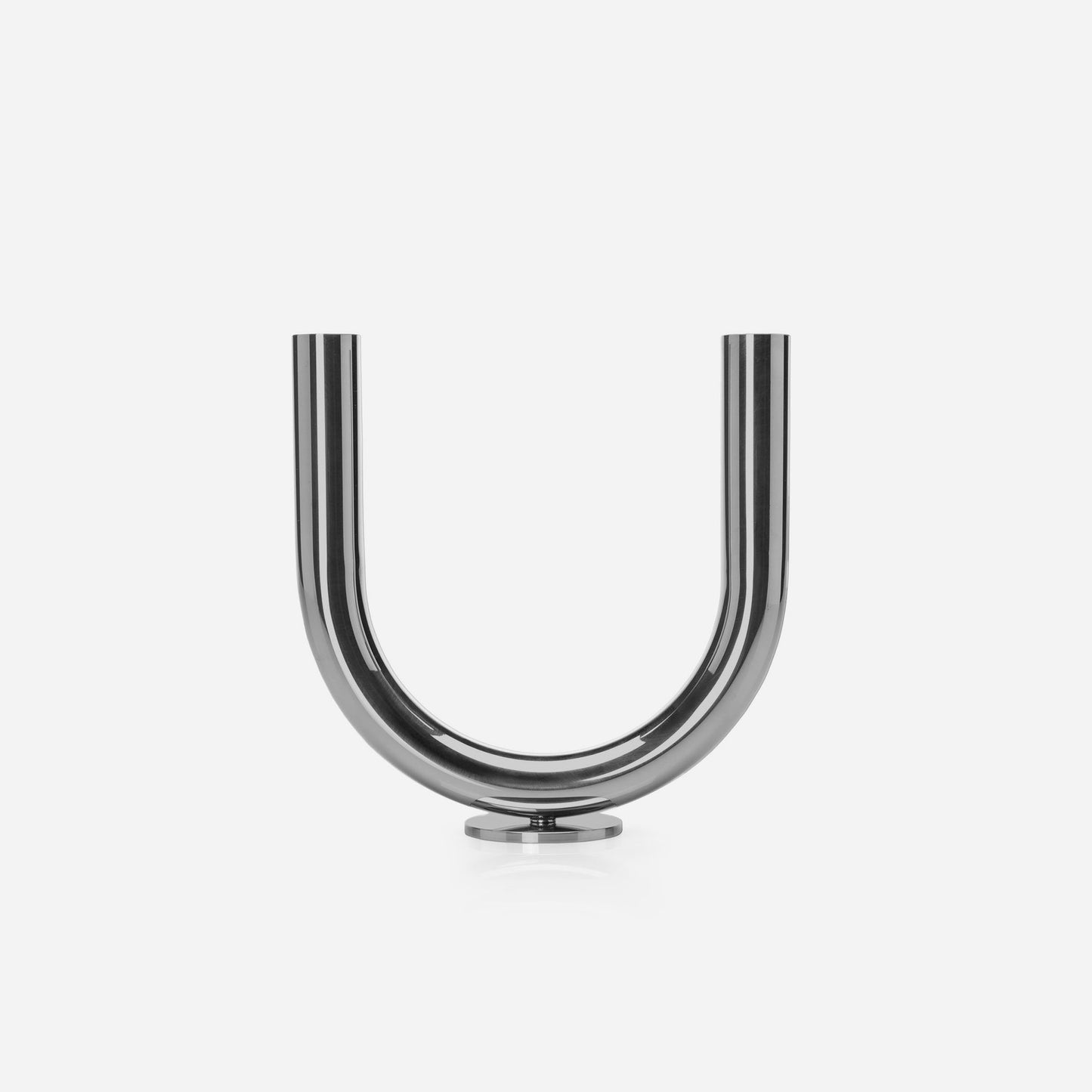 「U」キャンドルホルダー